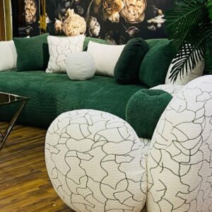 box hand sofa set